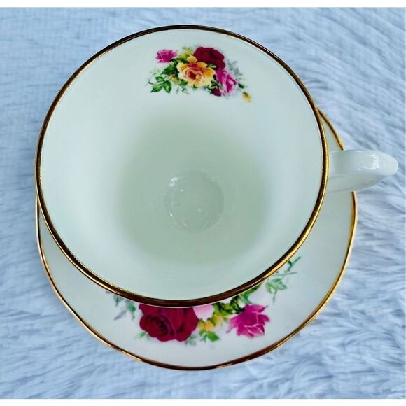 Vintage Golden Crown Fine Bone China Rose Teacup And Saucer Set - Picture 3 of 12